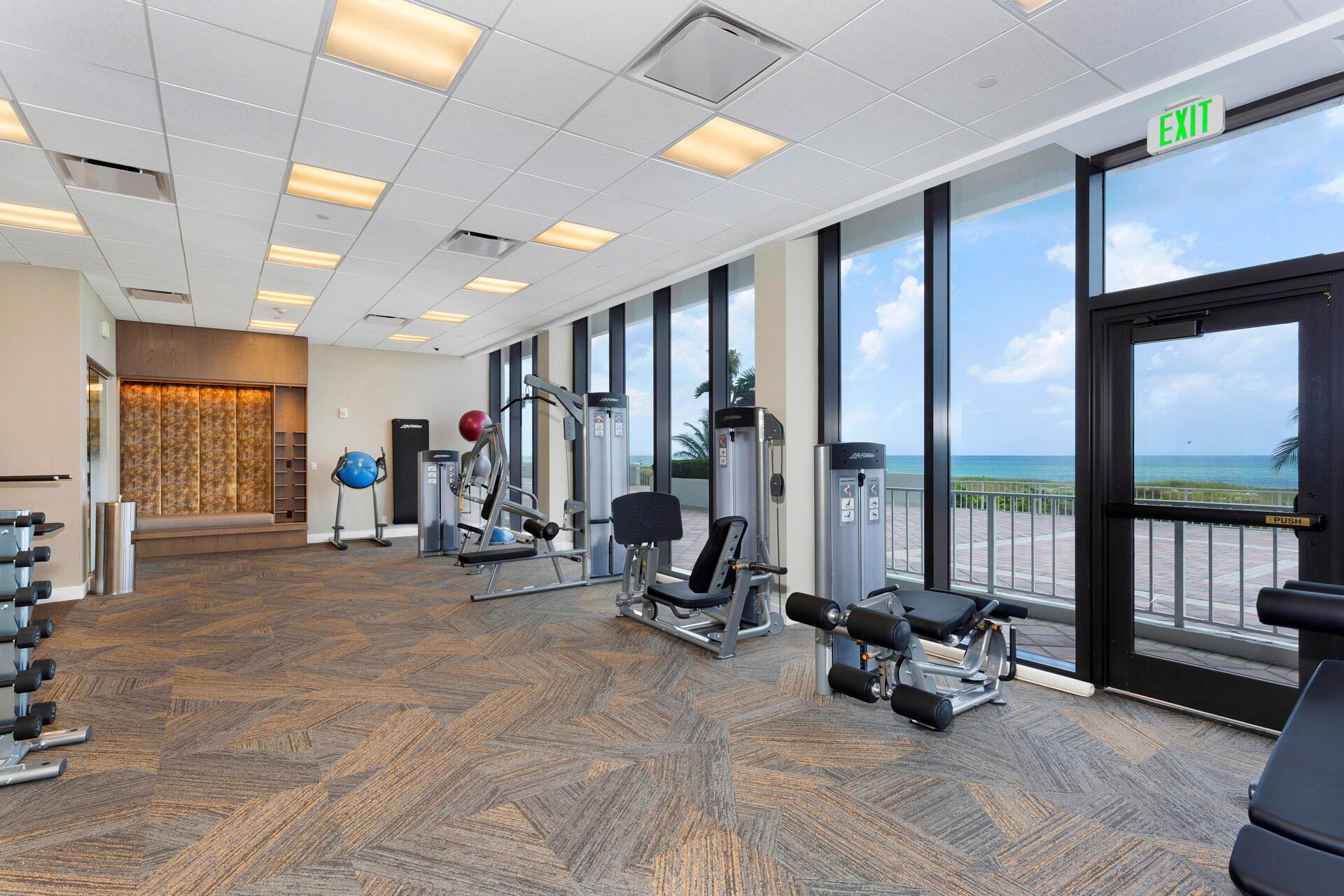 STRATFORD ARMS CONDO - Residential