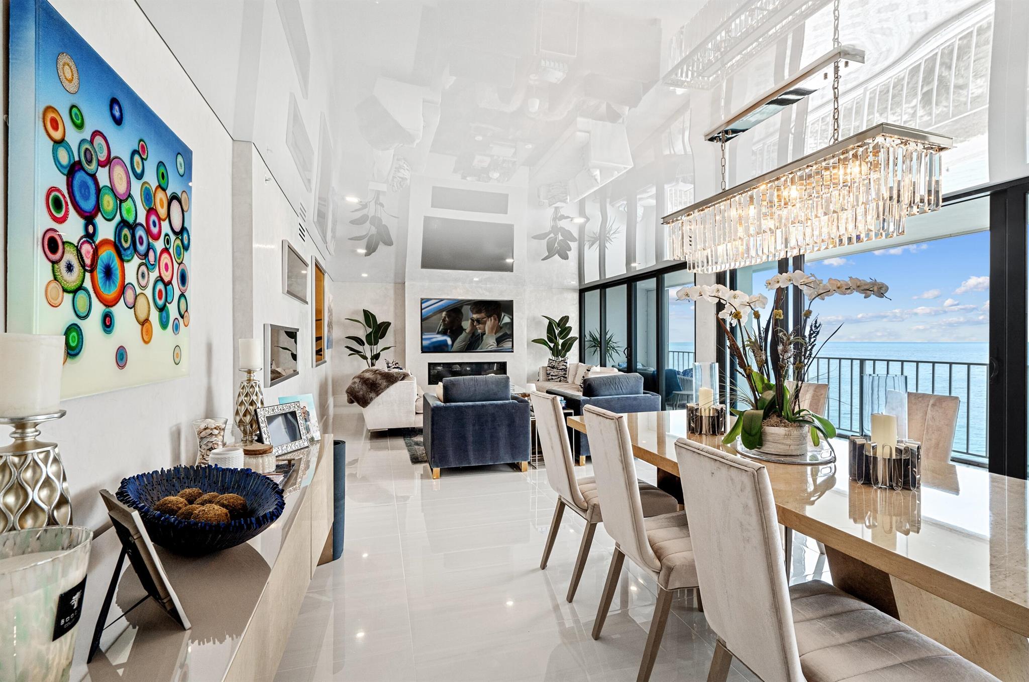 STRATFORD ARMS CONDO - Residential