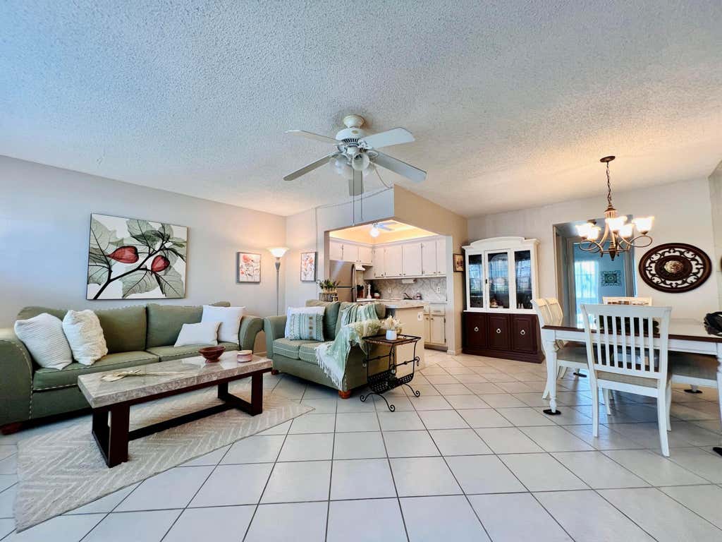 Photo of 159 Berkshire H, West Palm Beach, FL 33417 (MLS # B26061599)