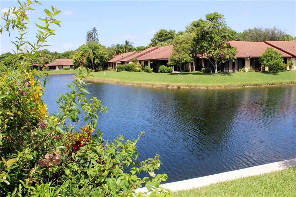 MAINLANDS OF TAMARAC LAKE - Residential