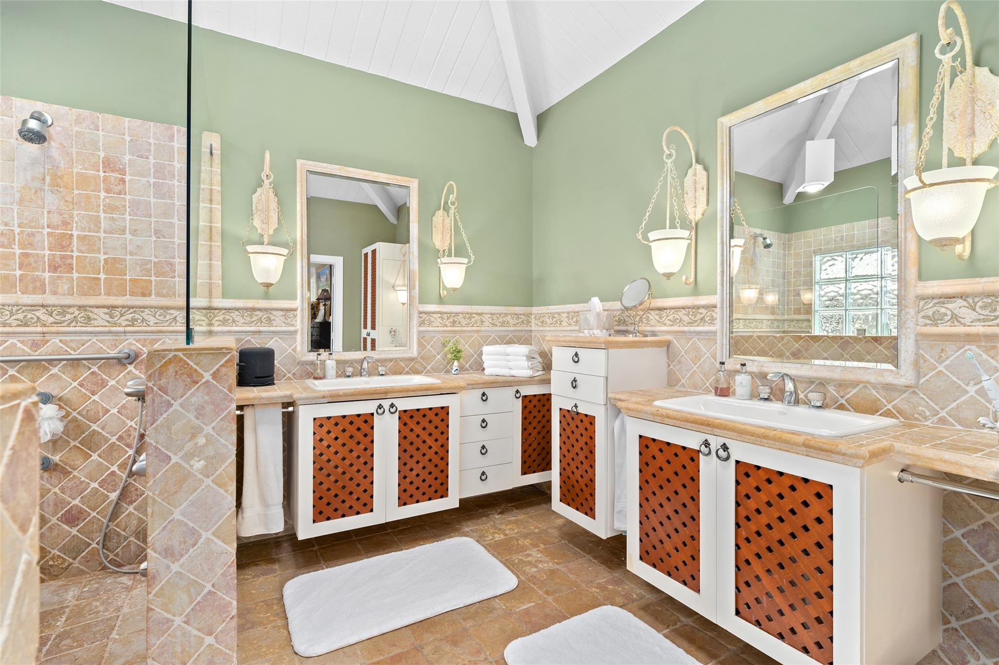 Sea Island - Residential