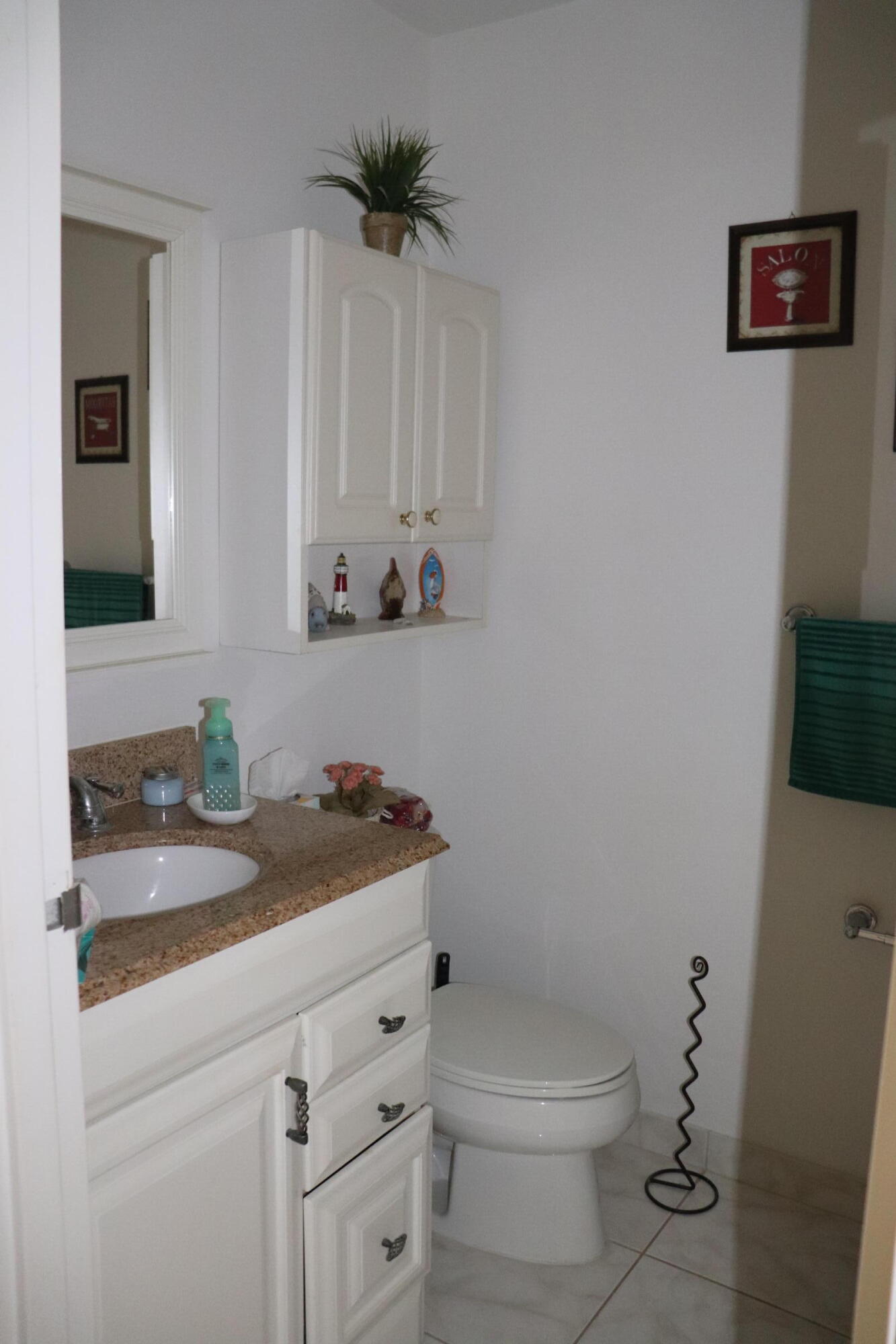 KINGS POINT BRITTANY CONDOS - Residential