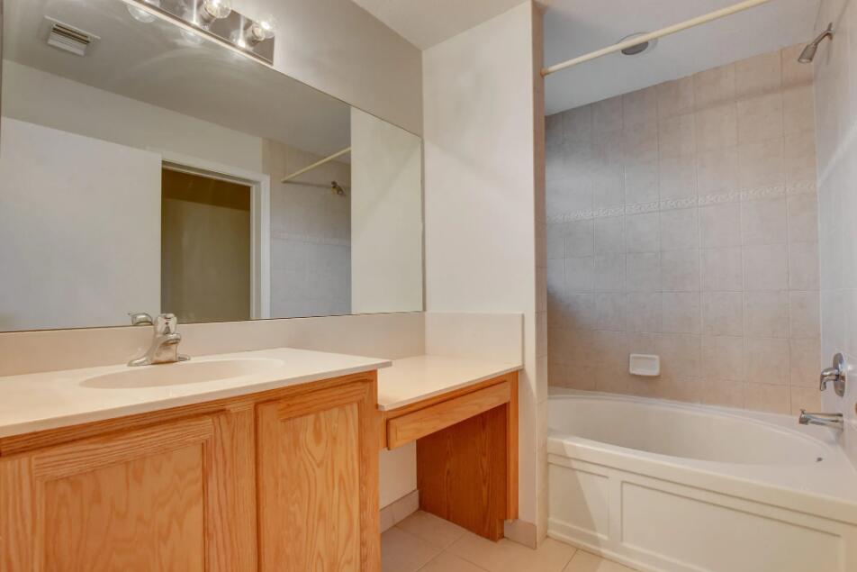 BEXLEY PARK - Residential Lease