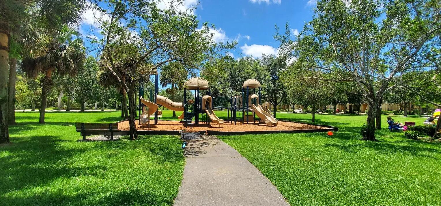 BEXLEY PARK - Residential Lease