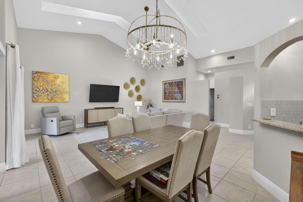 PGA NATIONAL RESORT COMMUNITY OF HEATHER RUN - Residential Lease