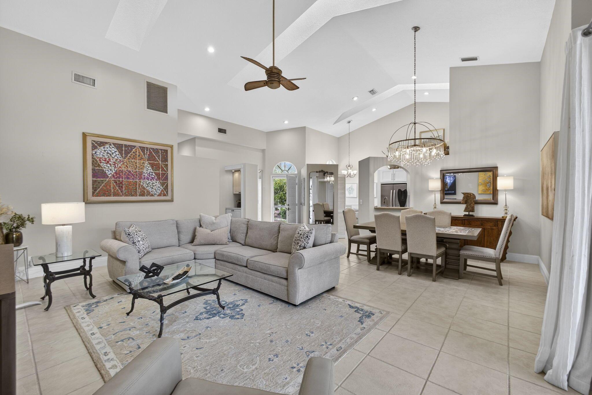 PGA RESORT COMMUNITY OF H - Residential Lease