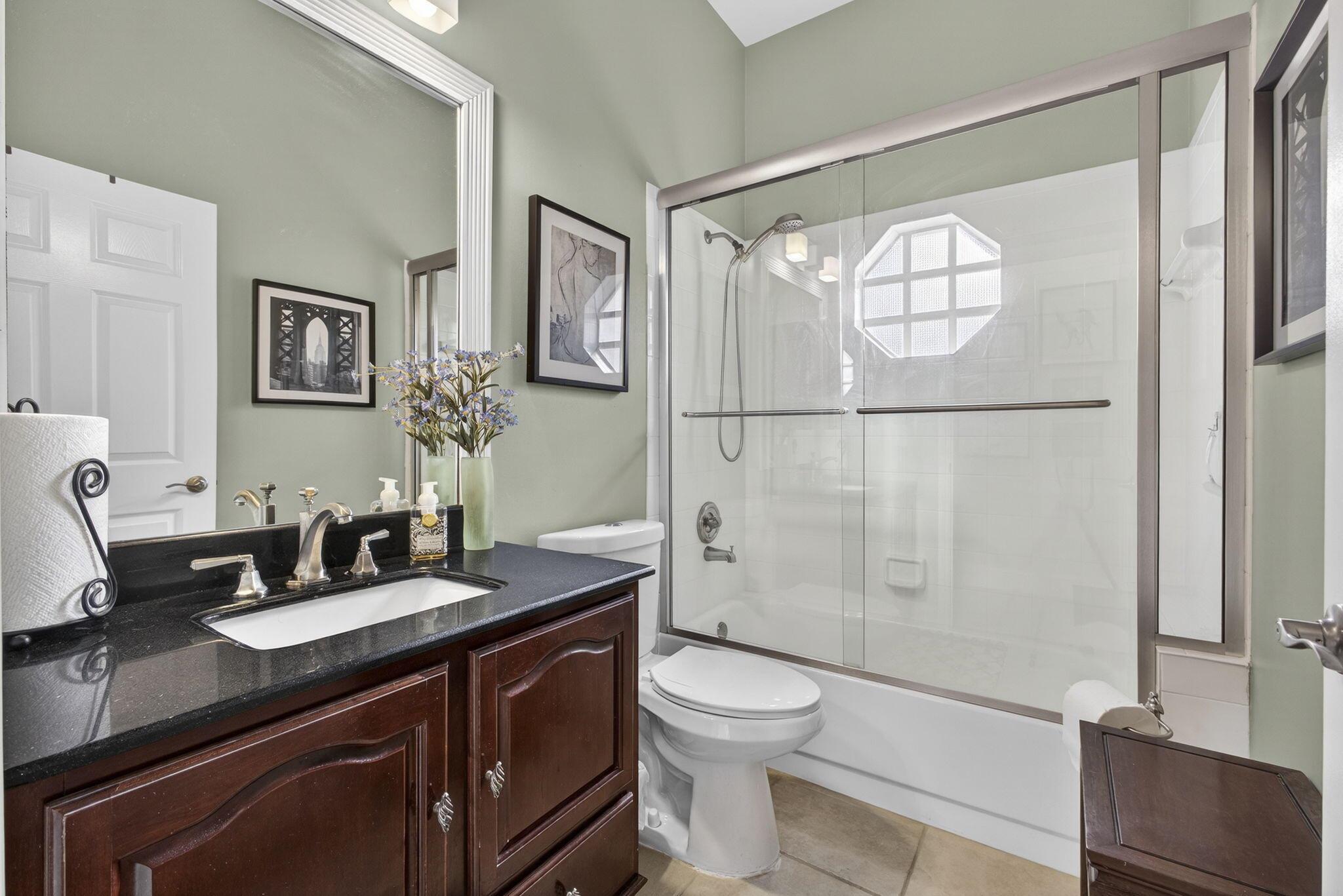 PGA RESORT COMMUNITY OF H - Residential Lease