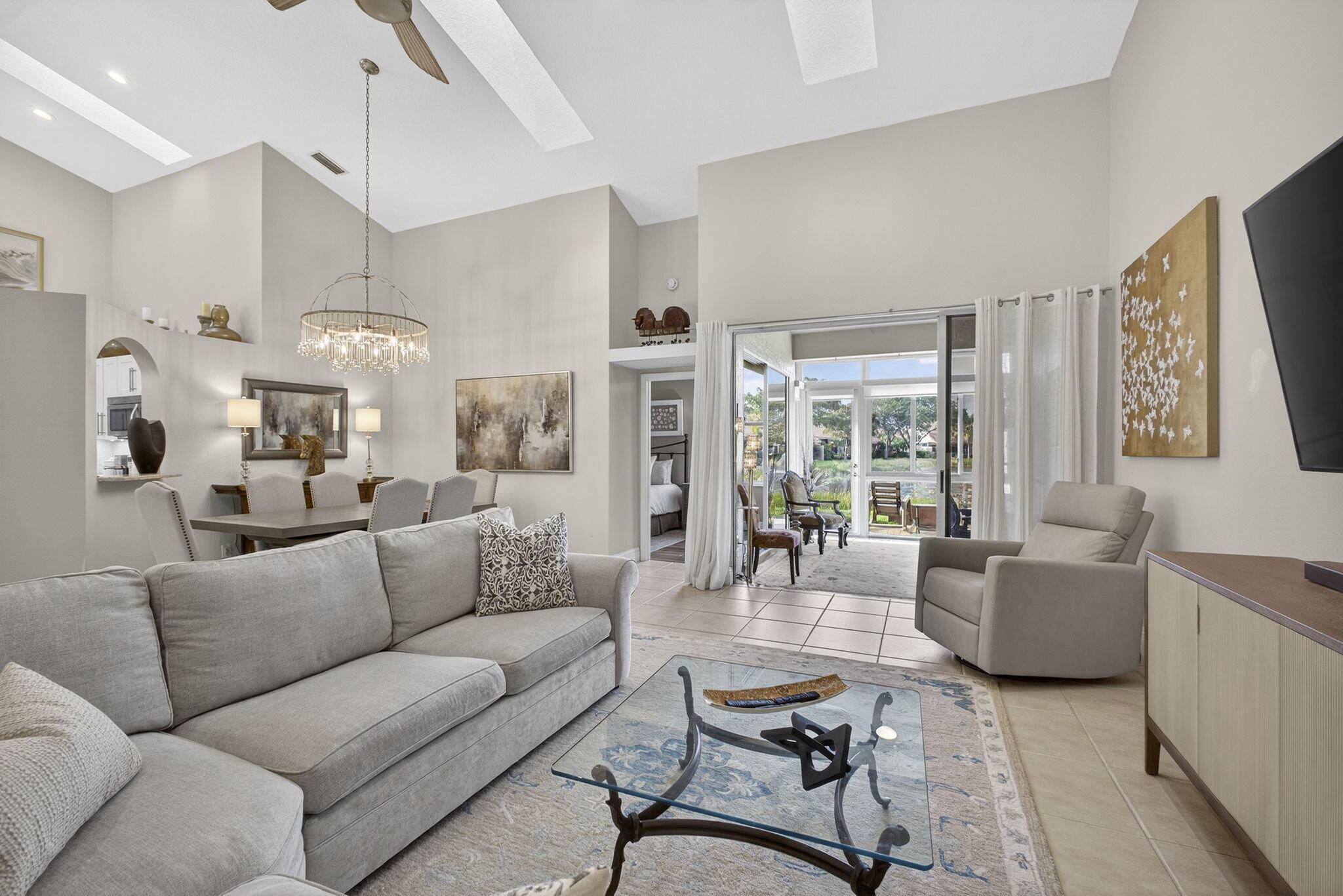 PGA RESORT COMMUNITY OF H - Residential Lease