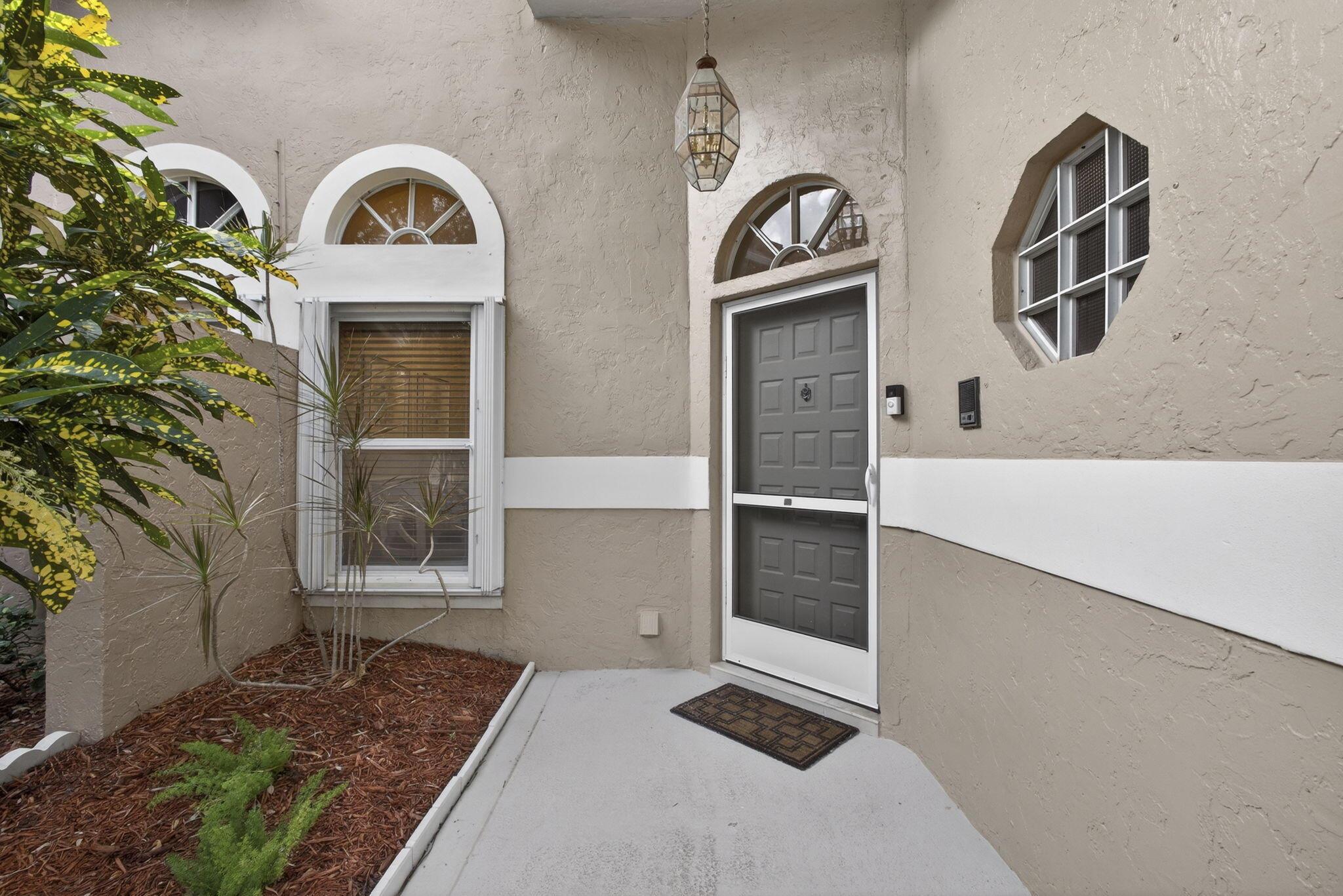 PGA RESORT COMMUNITY OF H - Residential Lease