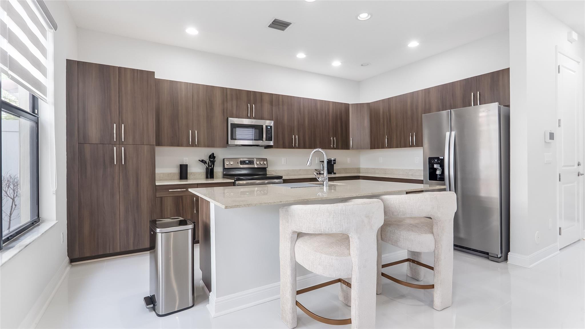 CT INDUSTRIAL PLAT - Residential Lease