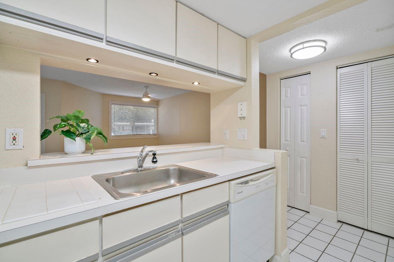 CITATION WAY - Residential Lease