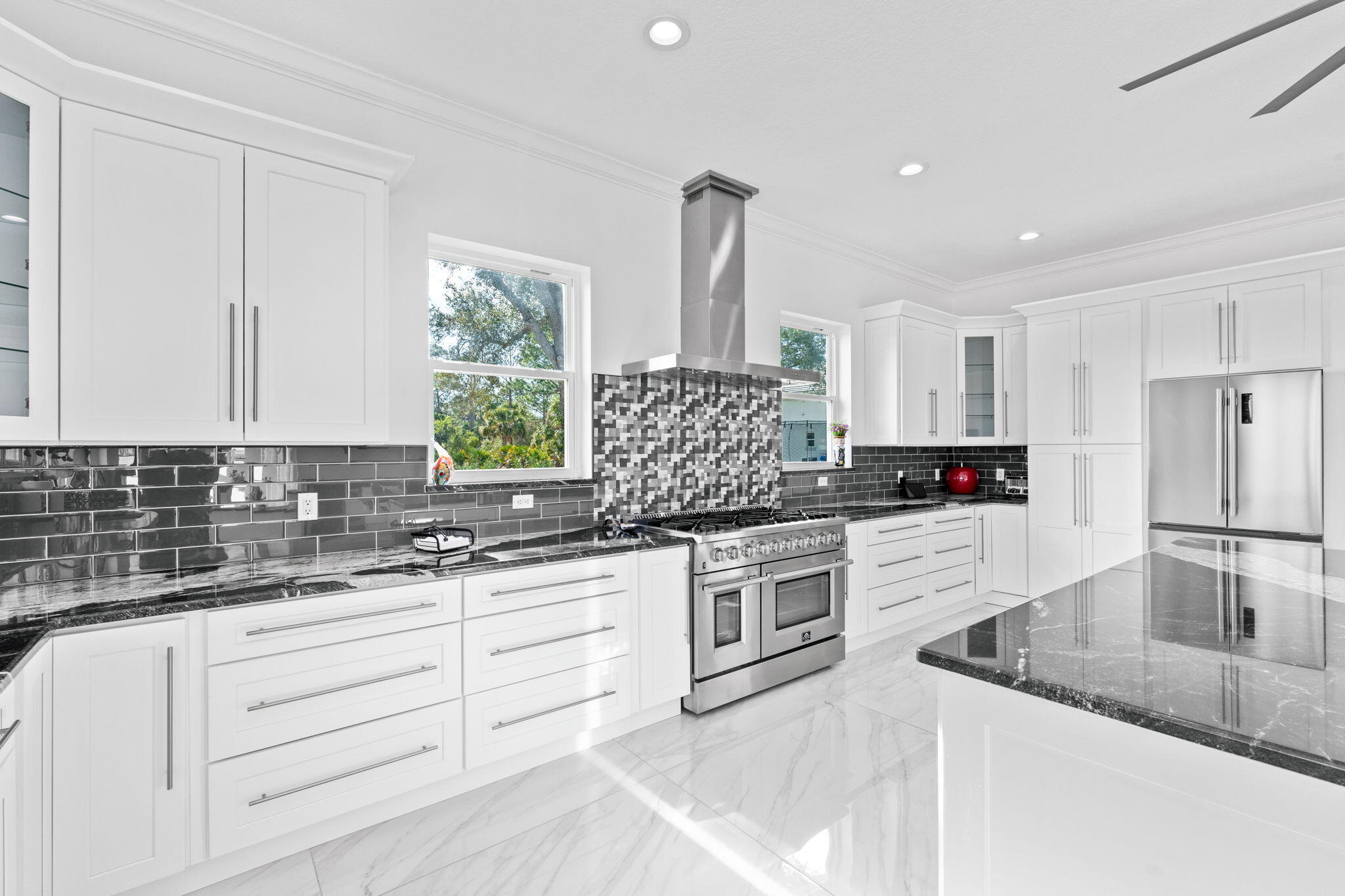 7833 Sabal Lake Drive