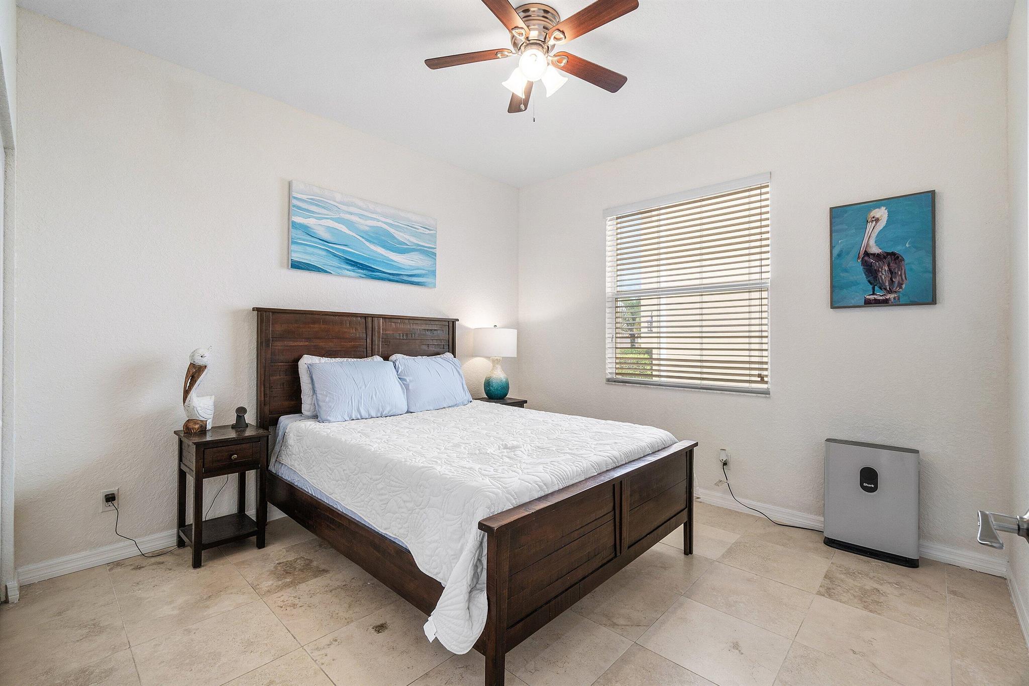 VISTA LAGO - Residential