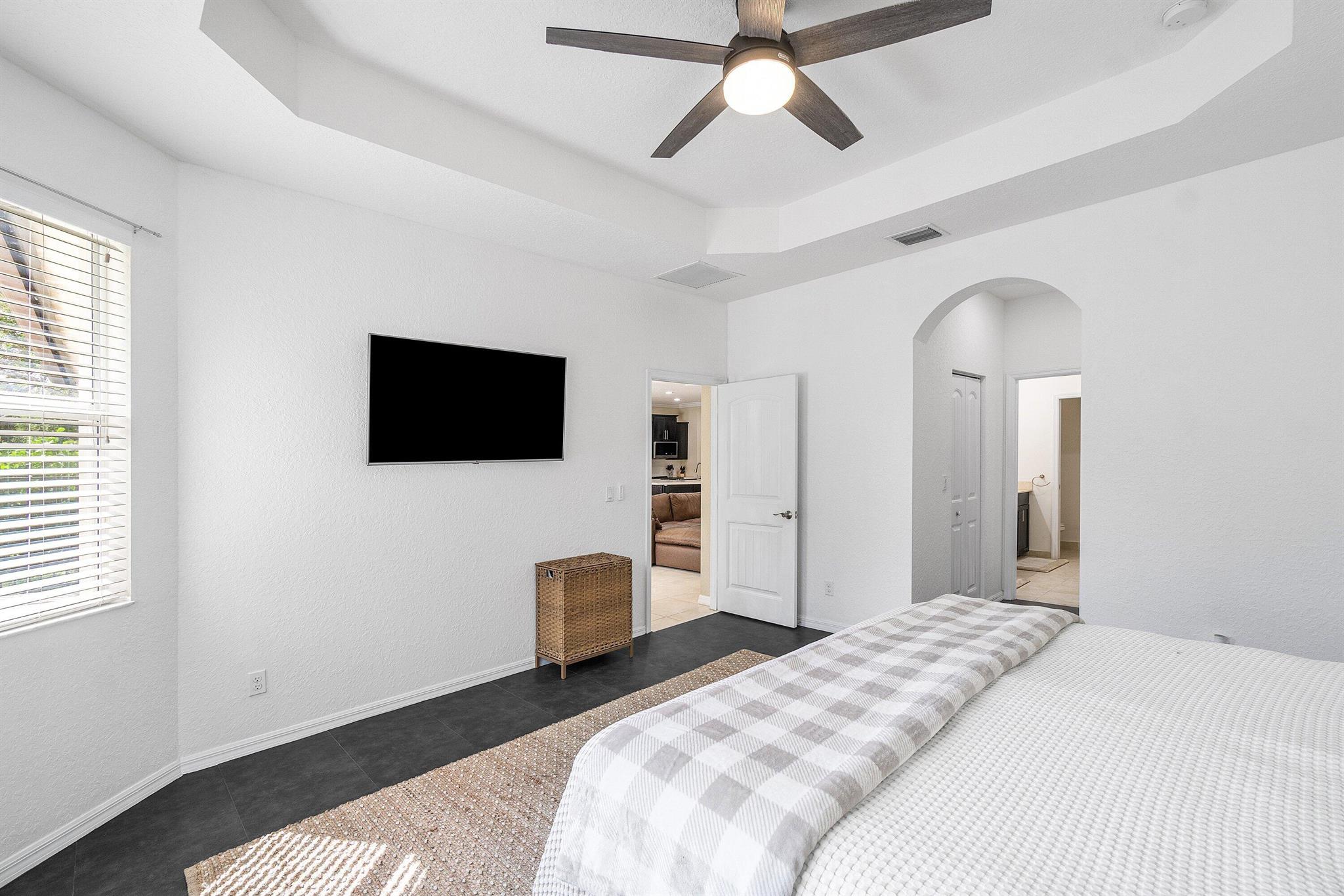 VISTA LAGO - Residential