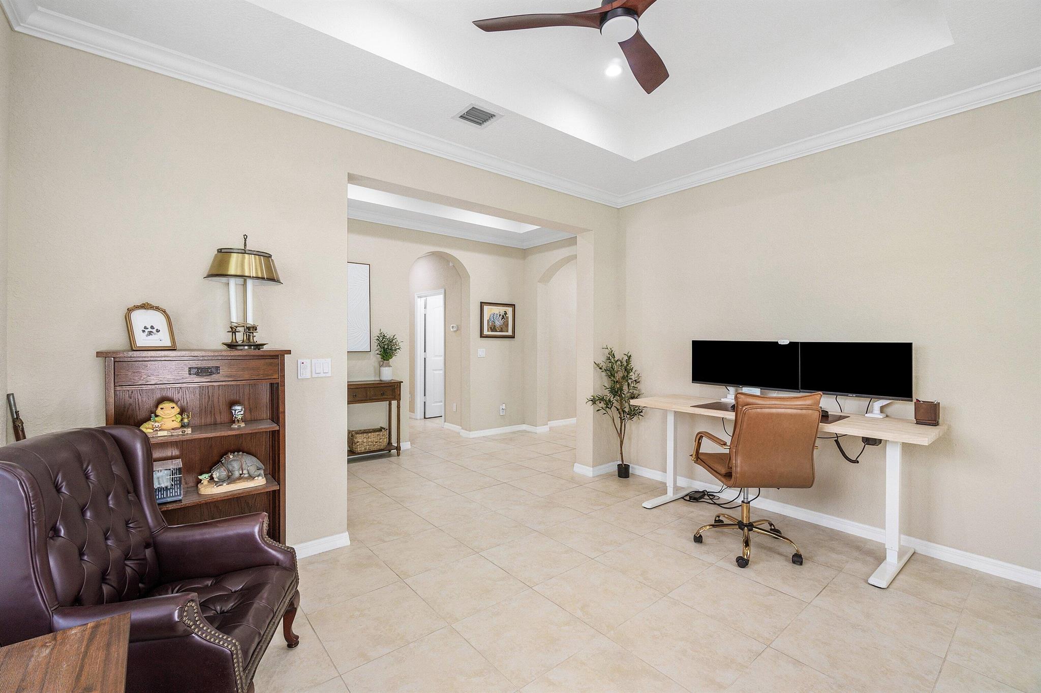 VISTA LAGO - Residential