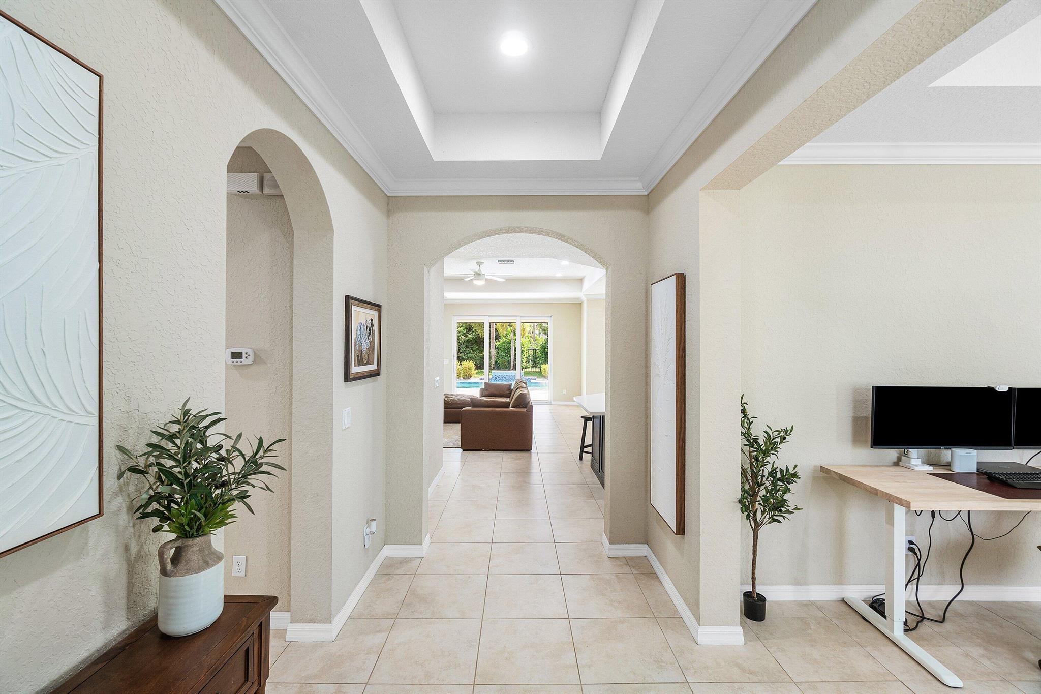 VISTA LAGO - Residential