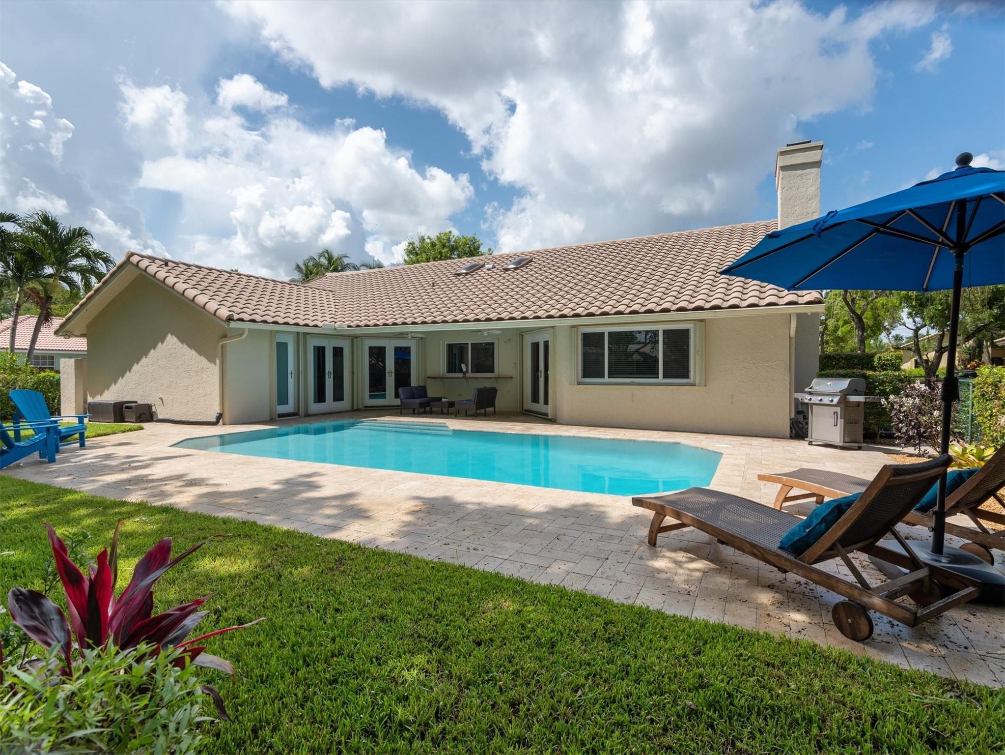 Pine Ridge 112-37 B - Residential