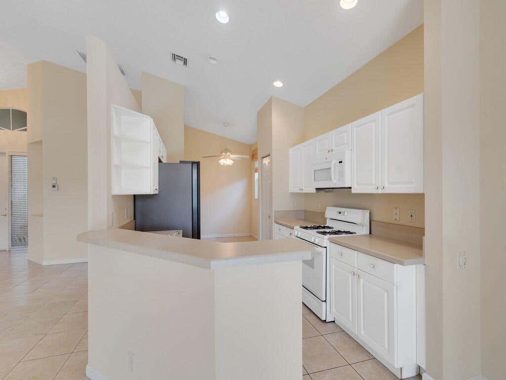 Photo of 257 NW Toscane Trail, Port Saint Lucie, FL 34986 (MLS # B26060243)