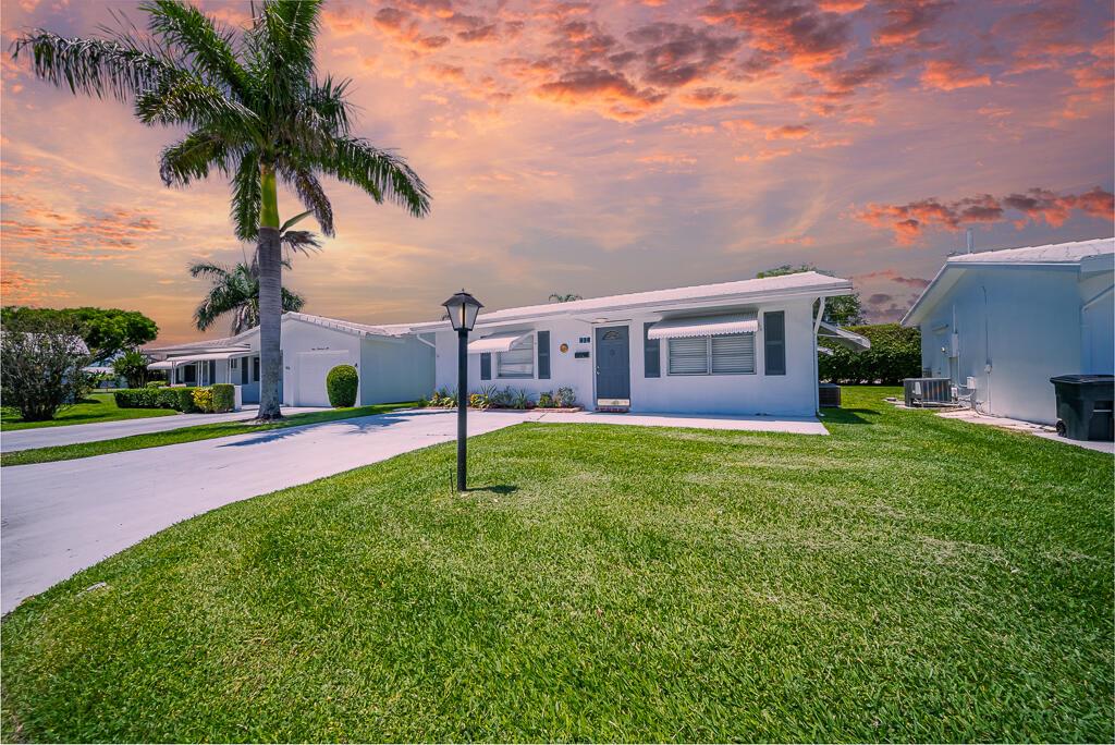 2 bedroom , 1 bathroom single family home in Boynton Leisureville! Features tile floors, family room , living room, and a spacious kitchen. The covered and screened in patio also has sliding shutters. This active adult community has everything you need and more... pool, hot tub event theater, card room, library, wifi, gift shop, fitness room, shuffleboard court, bocce ball court, billiards room, computer room, bbq's, and community kitchen. Come see for your self and schedule your showing today!