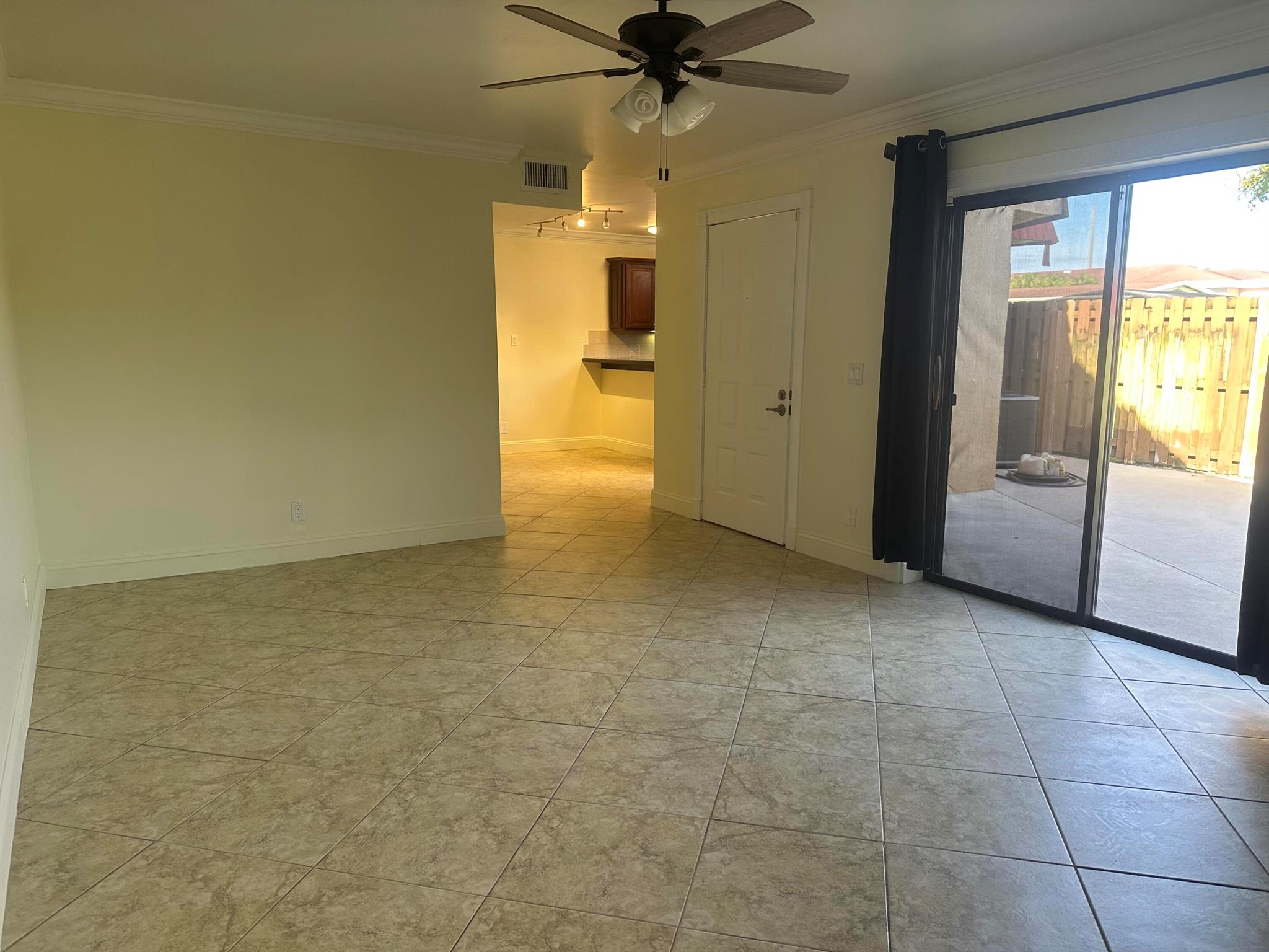 BOCA RIO NORTH - Residential Lease
