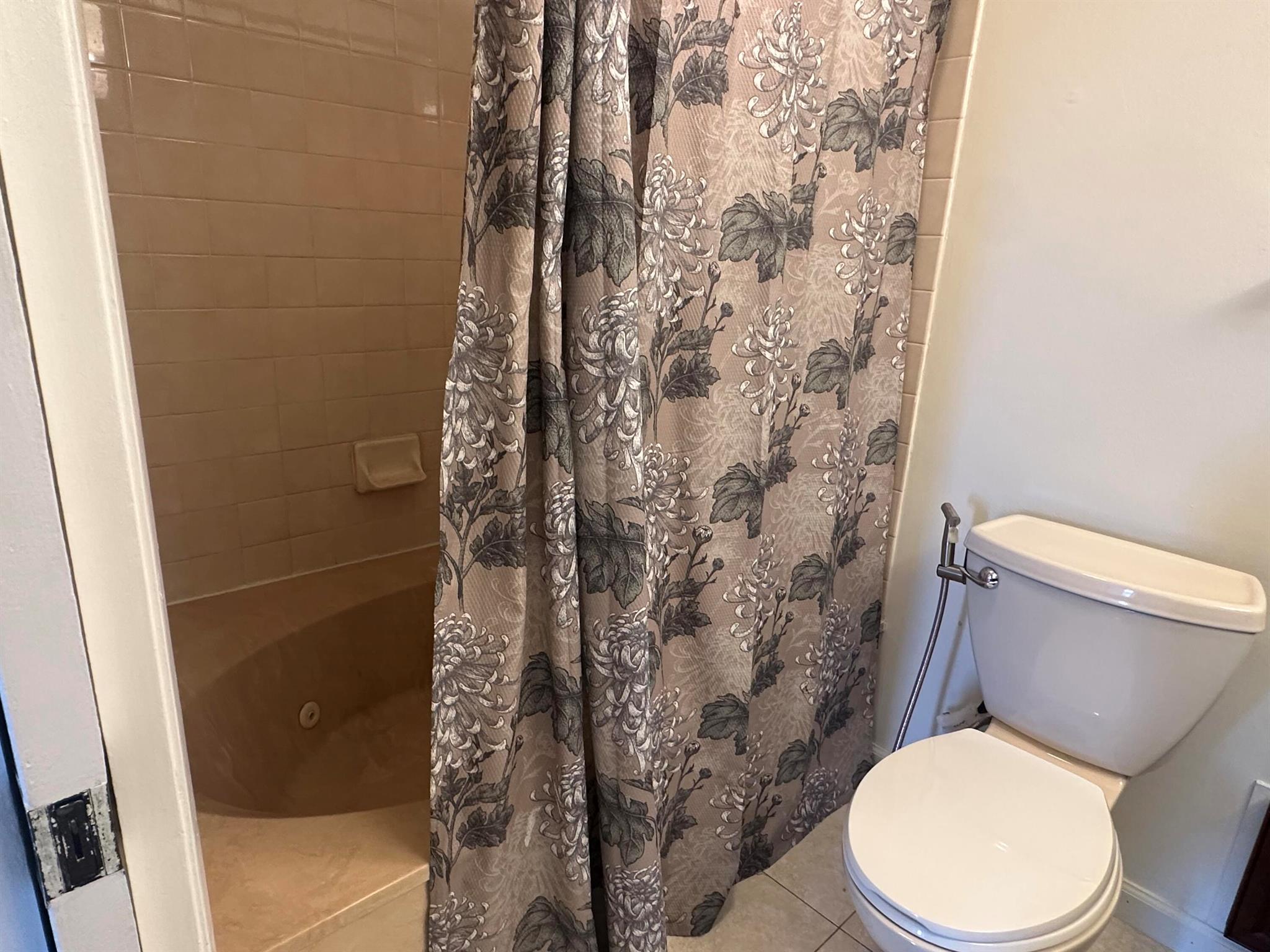 BOCA RIO NORTH - Residential Lease