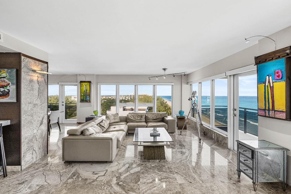 OCEAN REEF TOWERS - Residential