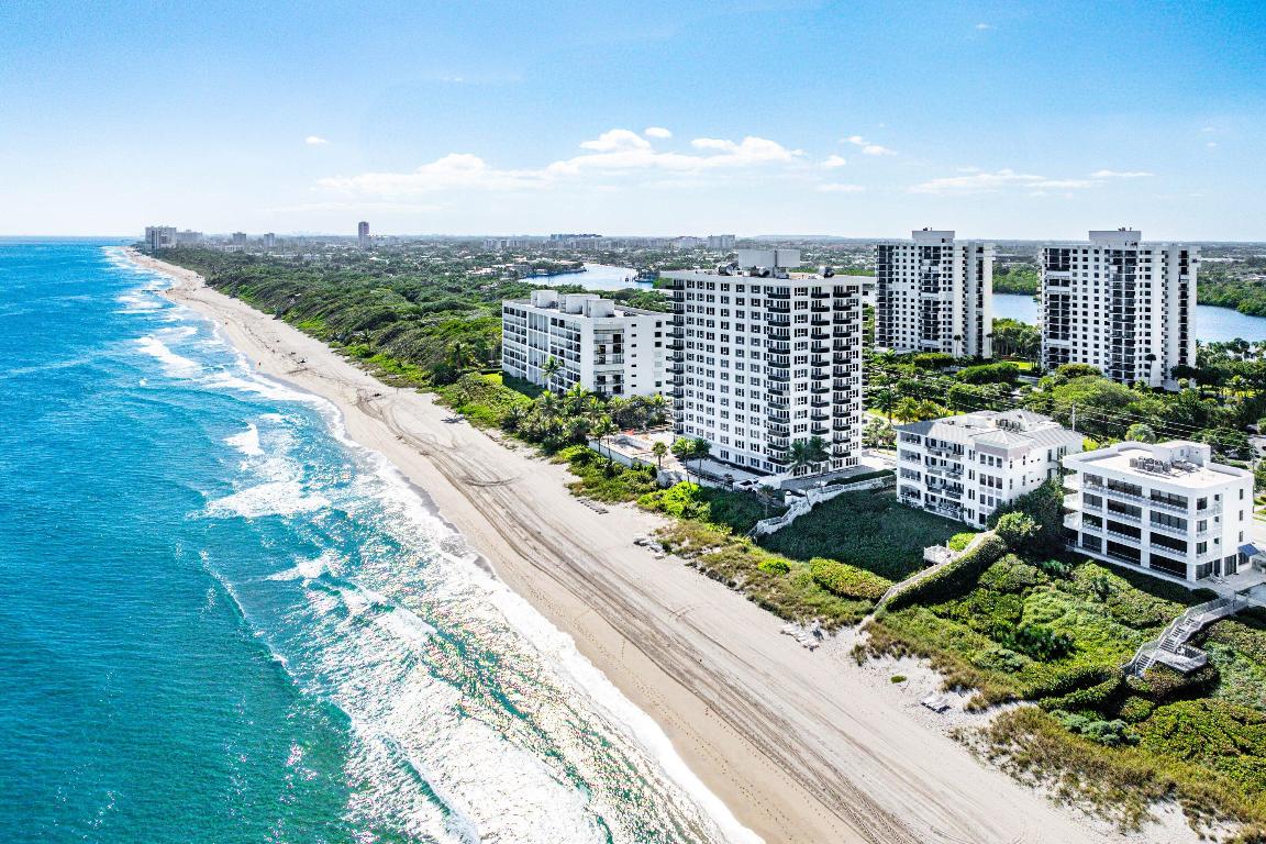 OCEAN REEF TOWERS - Residential