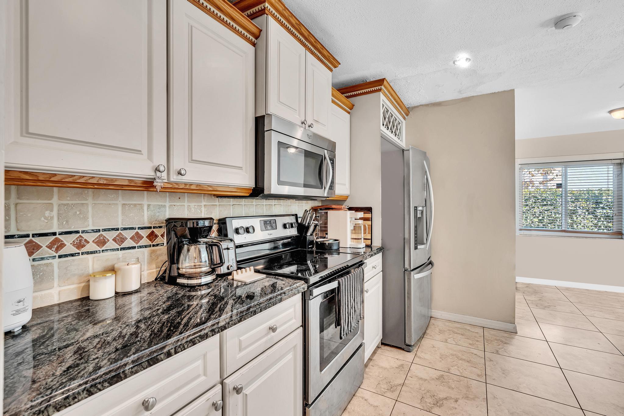 PINE RIDGE - Residential