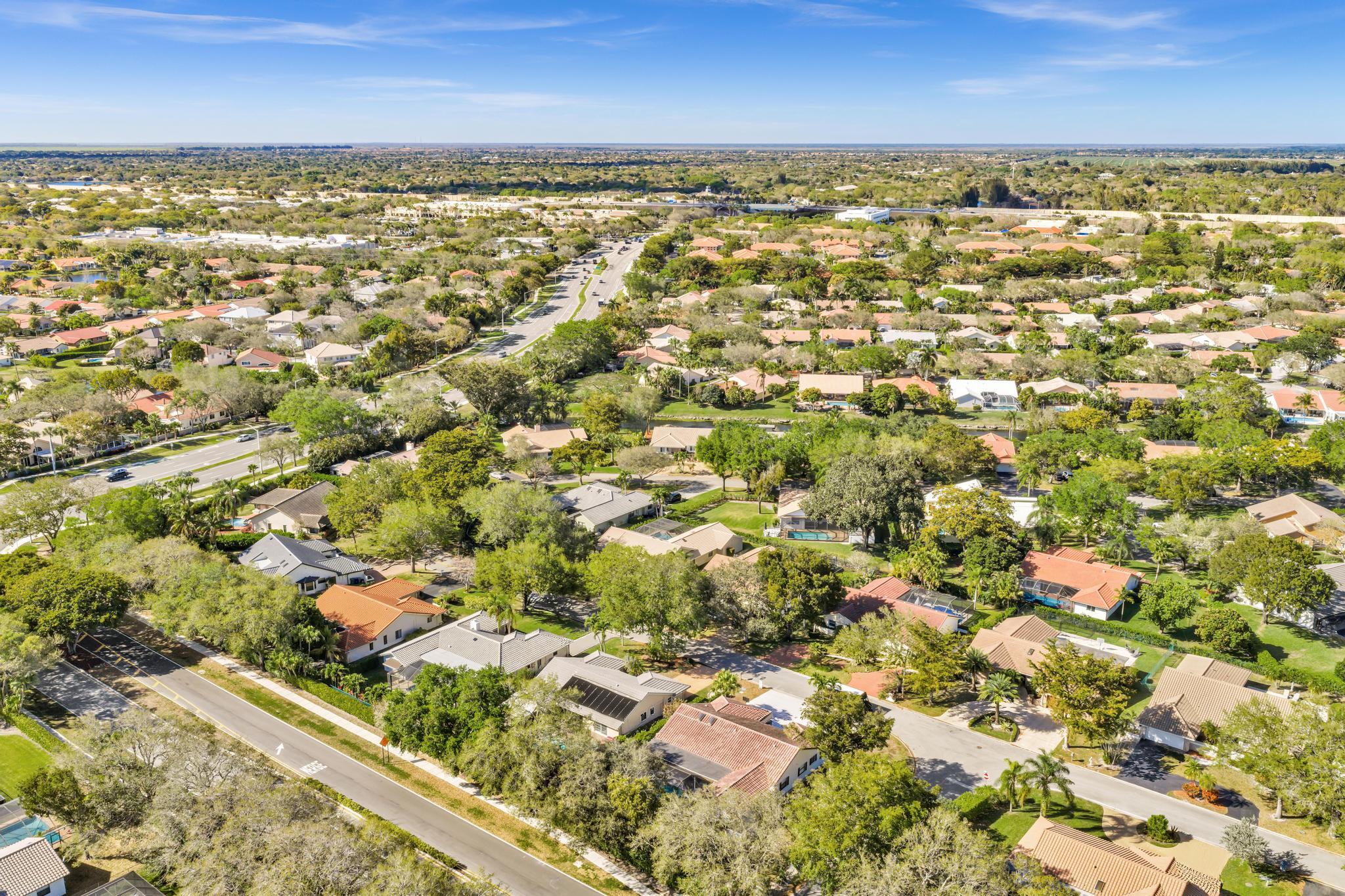 PINE RIDGE - Residential