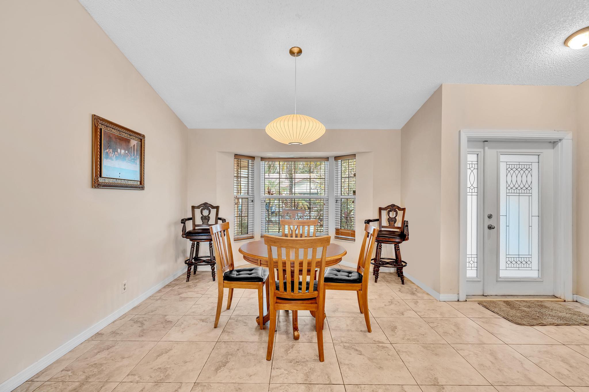 PINE RIDGE - Residential