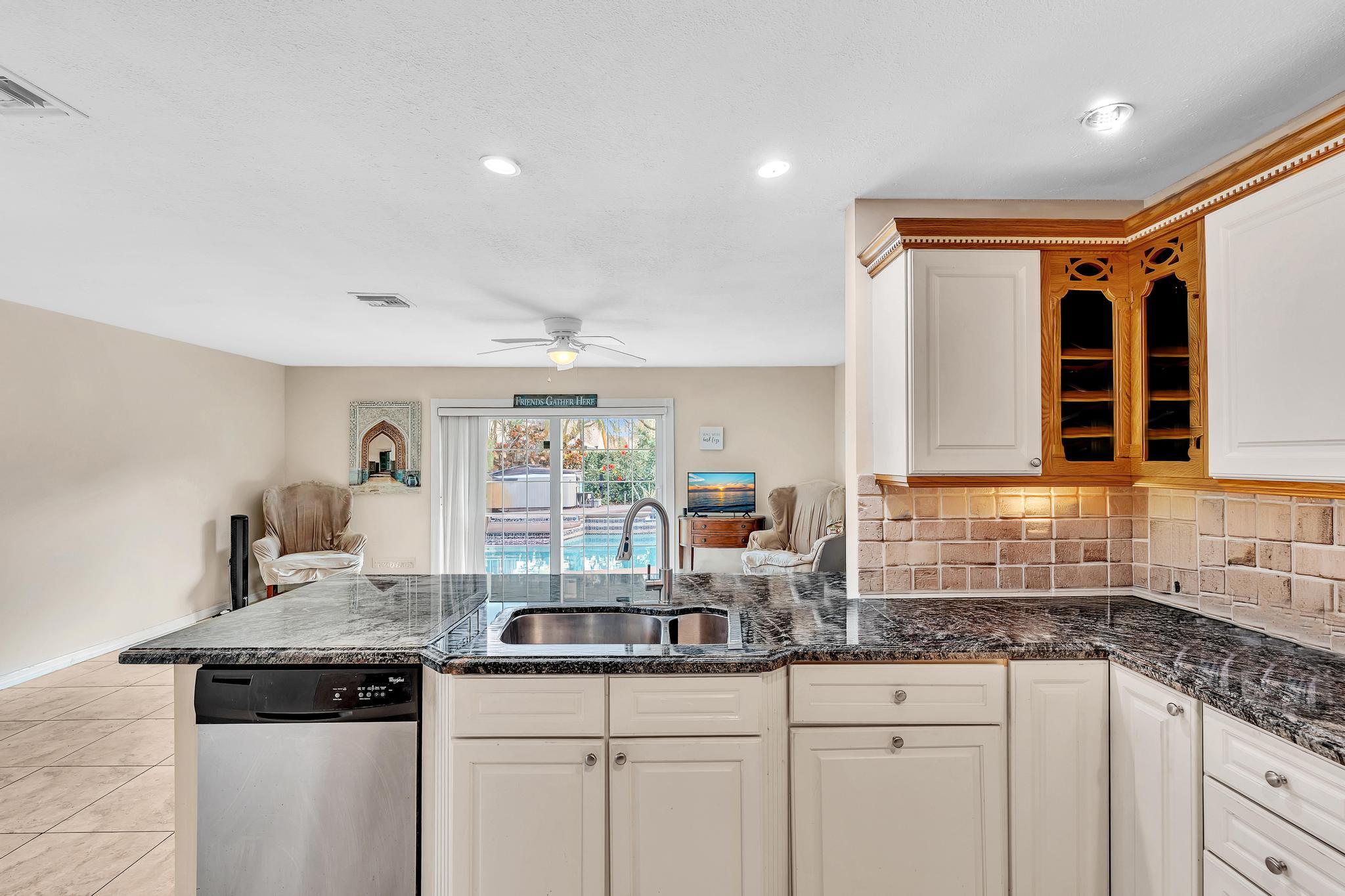 PINE RIDGE - Residential