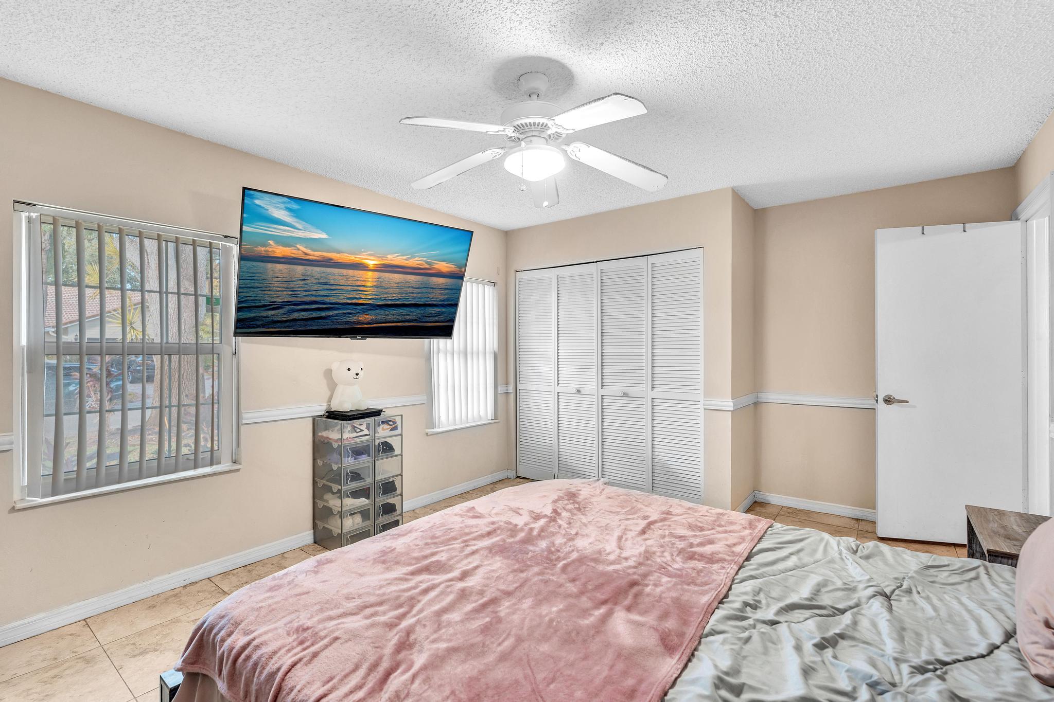 PINE RIDGE - Residential