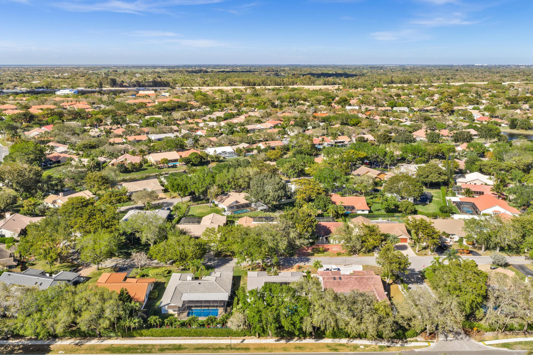 PINE RIDGE - Residential