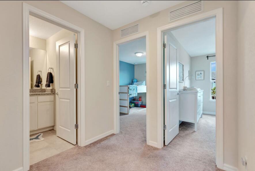 SOMERSET PLAZA - Residential