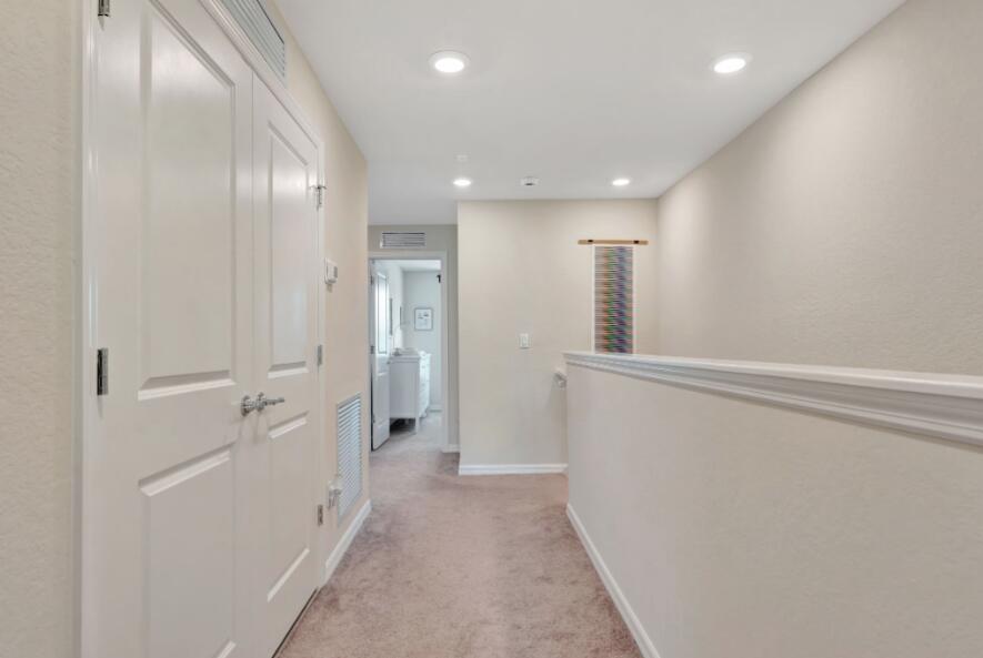 SOMERSET PLAZA - Residential