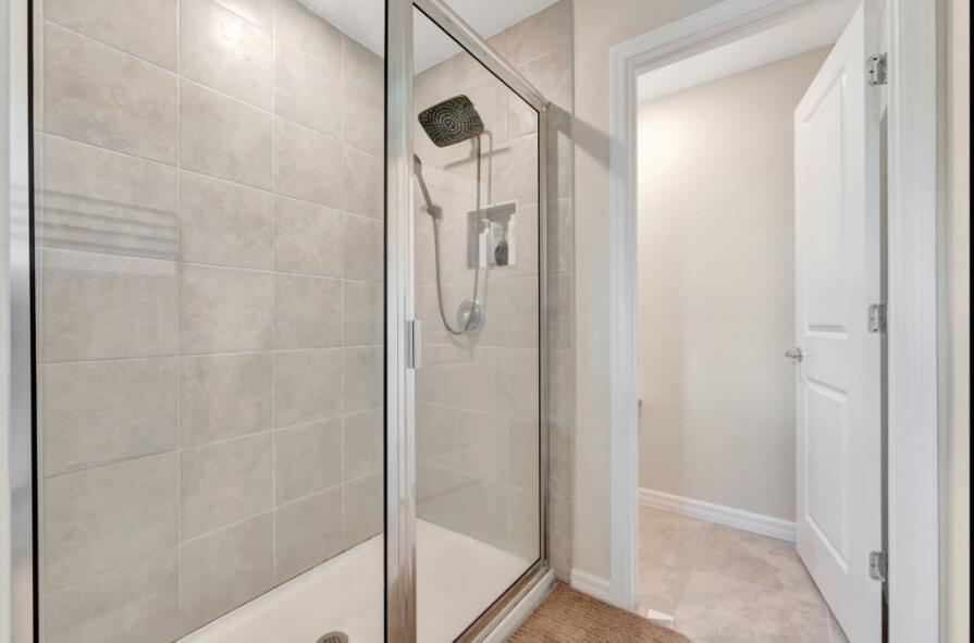 SOMERSET PLAZA - Residential