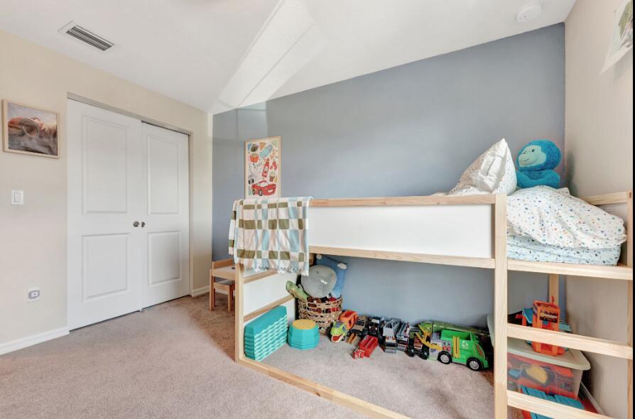 SOMERSET PLAZA - Residential