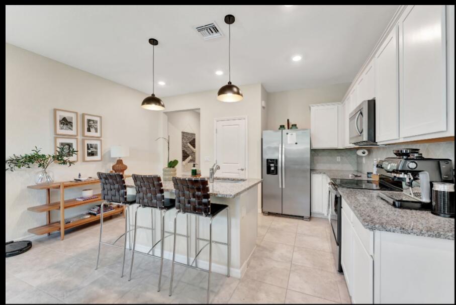 SOMERSET PLAZA - Residential