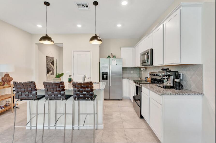 SOMERSET PLAZA - Residential