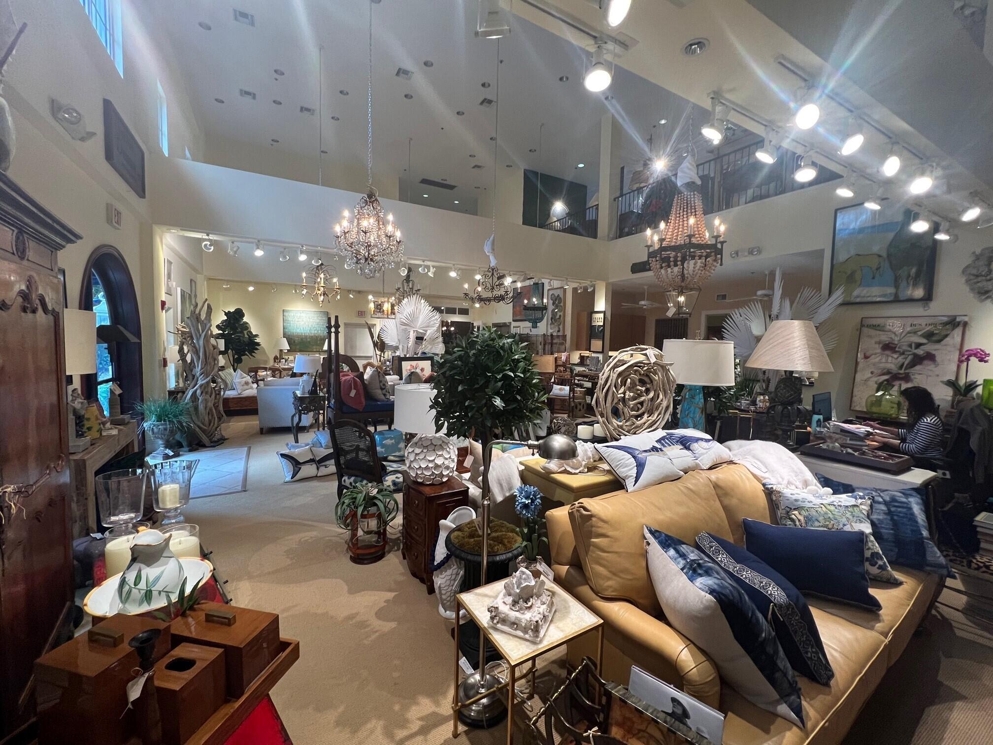 LONG LEGAL, in file. - Commercial Sale