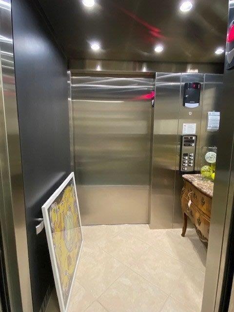 LONG LEGAL, in file. - Commercial Sale