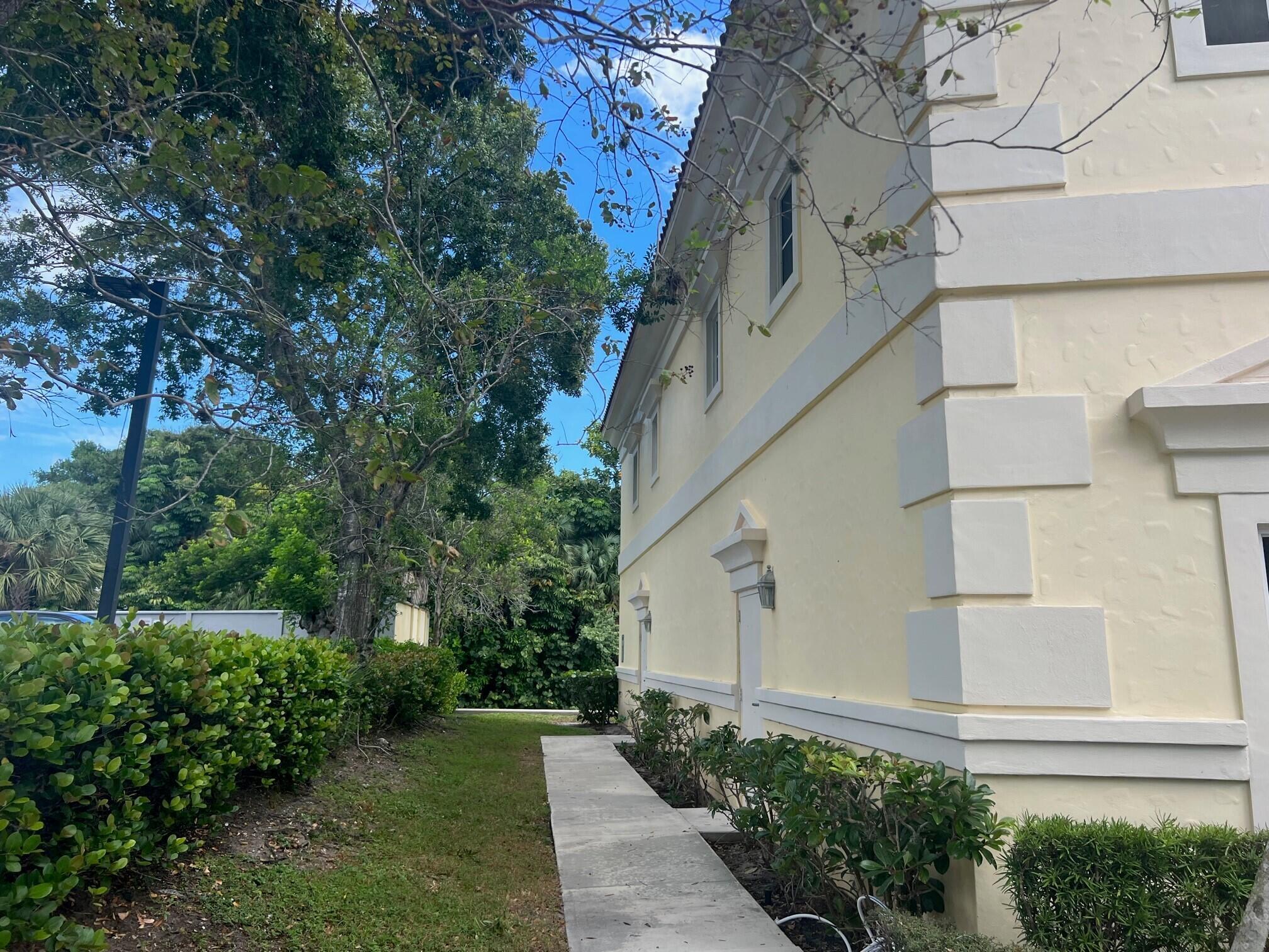 LONG LEGAL, in file. - Commercial Sale