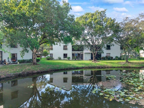 Tiny photo for 4063 CARAMBOLA Circle N #2977, Coconut Creek, FL 33066 (MLS # B26086462)