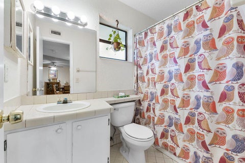 Tiny photo for 4063 CARAMBOLA Circle N #2977, Coconut Creek, FL 33066 (MLS # B26086462)