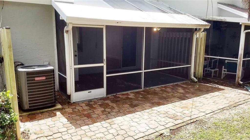 OLYMPIA & YORK RESIDENTIA - Residential Lease