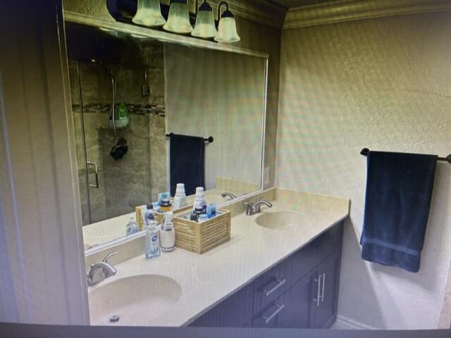CHALET 4 3 - Residential Lease