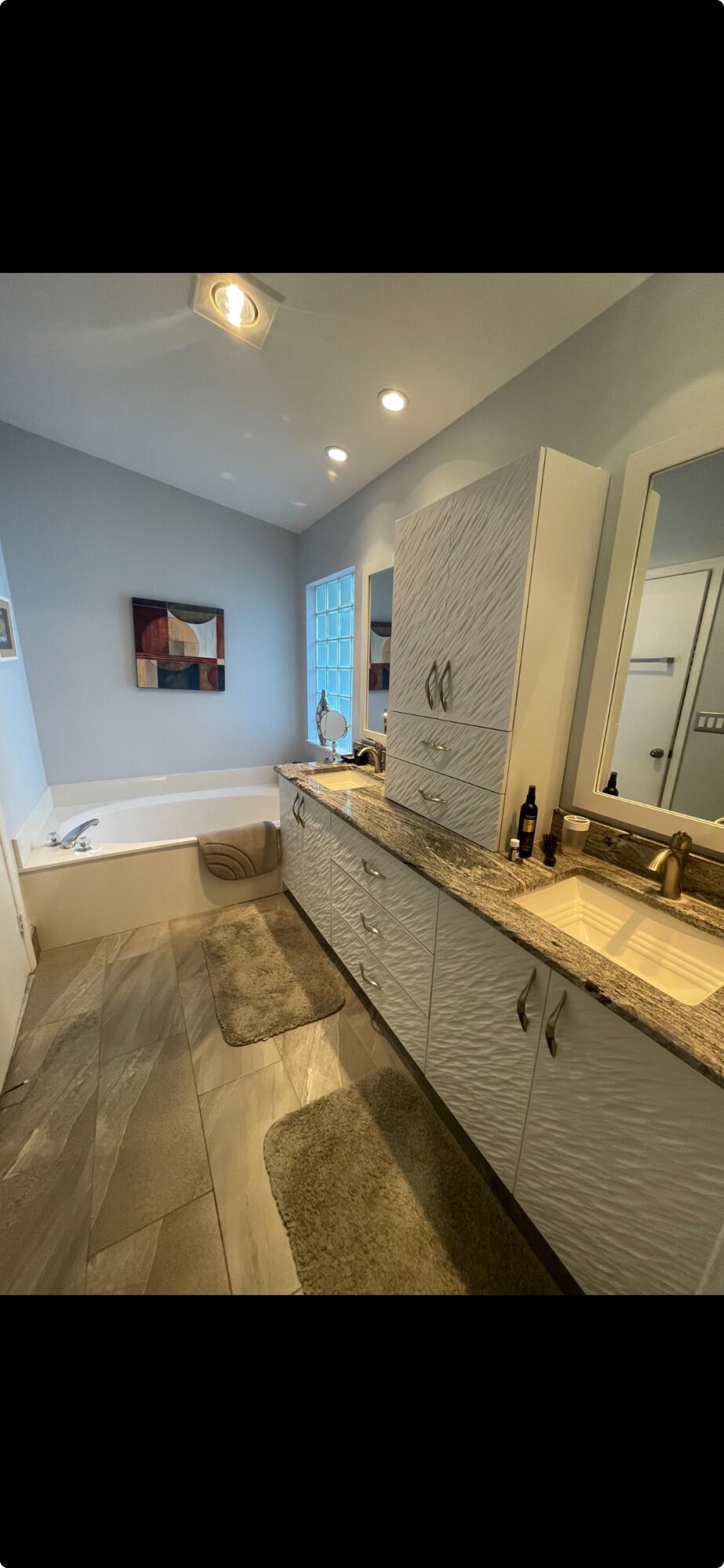 CHALET 4 3 - Residential Lease