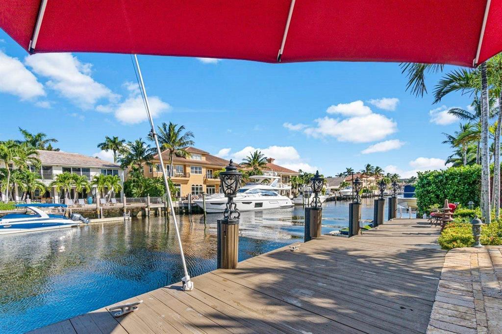 TROPIC ISLE - Residential