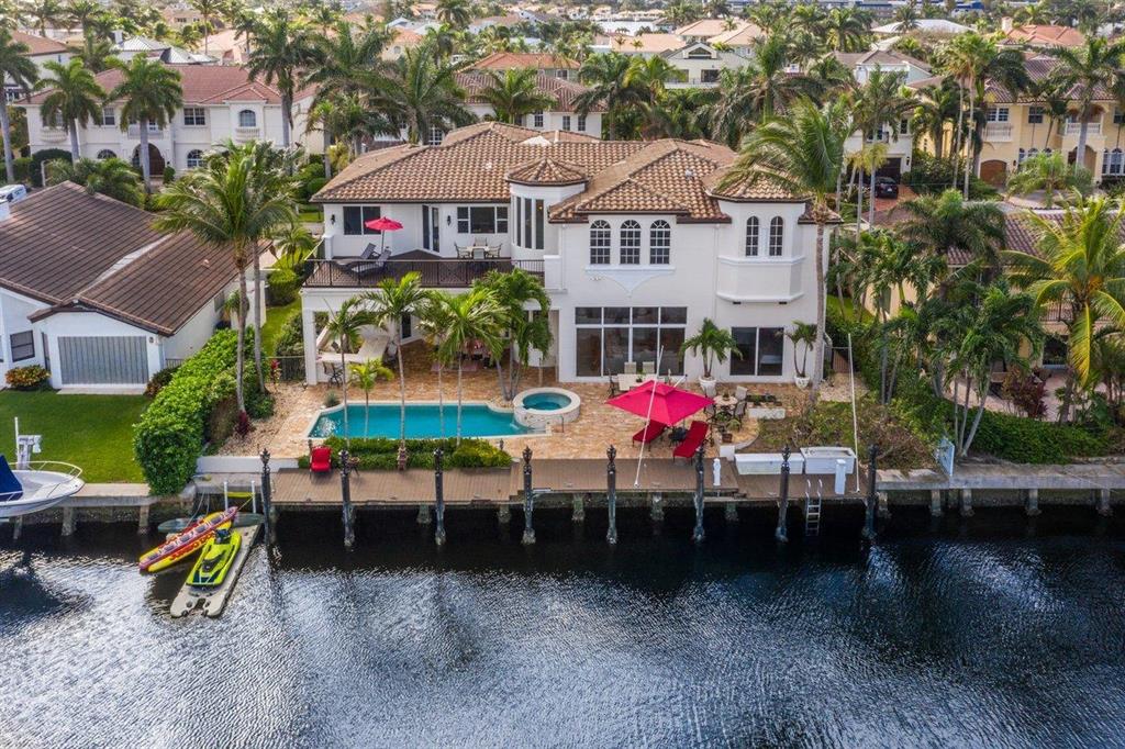 TROPIC ISLE - Residential