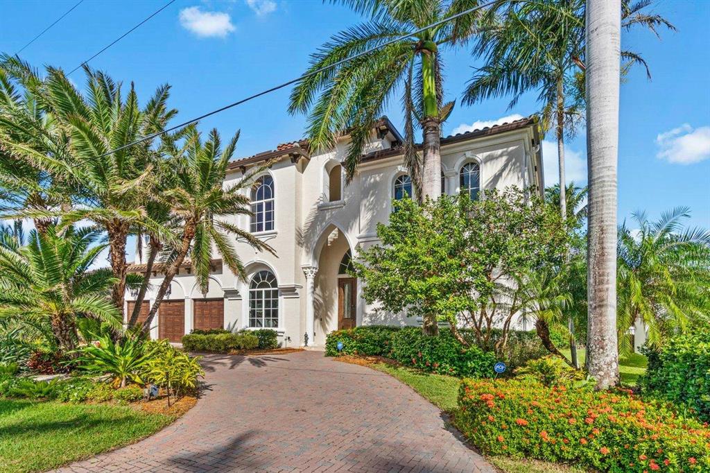 TROPIC ISLE - Residential